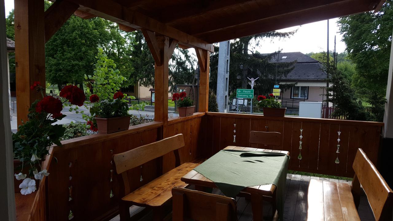 Bed and Breakfast Felso Fogado Felsőtold Exterior foto
